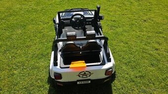 Elektrické autíčko Jeep 4Speed 4x45W biele