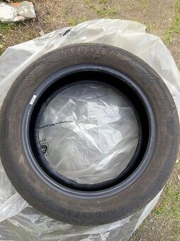 215/55 R18