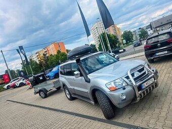 Mitsubishi Pajero 3,2 AUT 4x4 REZERVOVANÉ