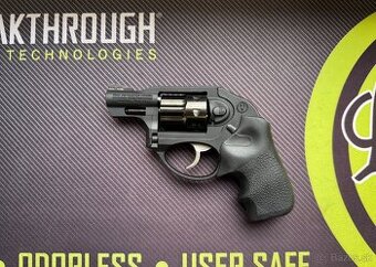 Predám Revolver RUGER LCR .22LR/.38 Špeciál