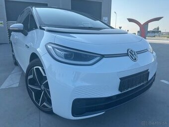 VOLKSWAGEN ID3 PRO 1ST 62Kwh / IQ LIGHT / 58000 KM
