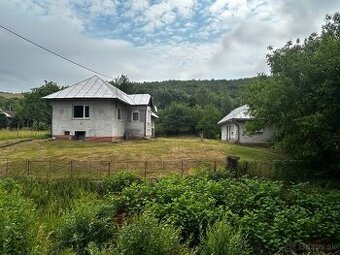 Rovné - pozemok s domom