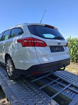 Rozpredám Ford Focus III 1.0 92kw EcoBoost 2015