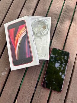 iPhone SE 2020 64 GB – červený (PRODUCT RED) – výborný stav