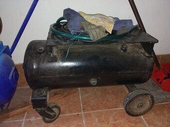 Tlakovu nadrz na kompresor