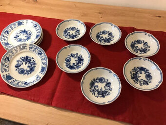 dezertne tanieriky + kompotove misky cibulak