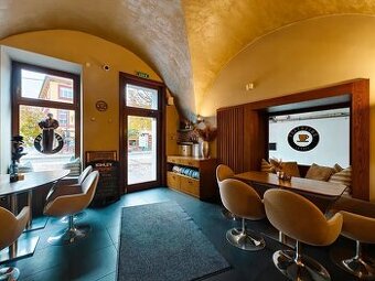 Odstúpim luxusnú kaviareň na Hlavnej ulici v Košiciach