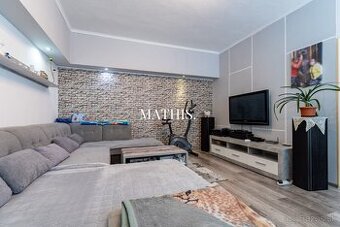 Na predaj priestranný rodinný dom s 3 podlažiami, krásnou zá