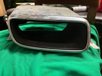 Pravá koncovka výfuku s tepleným štítom Volvo XC90