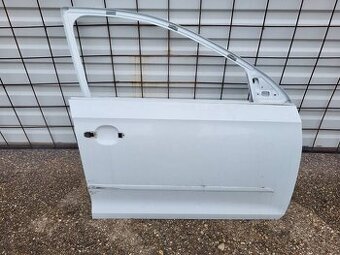 Skoda rapid prave predne dvere