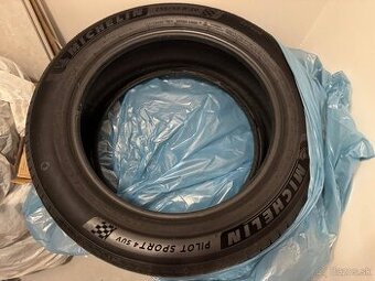 Predam pneumatiky Michelin pilot sport 4 Suv