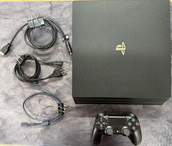 PlayStation 4 Pro 1TB + DualShock 4 + 3 hry
