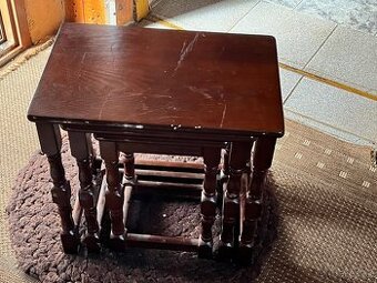 Prirucne stoliky 3 kusy