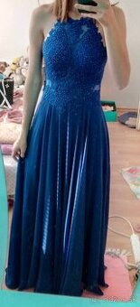 Dlhé spoločenské šaty