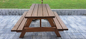 Masívny drevený pivný set,drevené sedenie