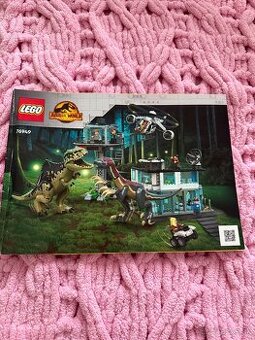 LEGO Jurassic World 76949 Útok Giganotosaura a Therizinosaur