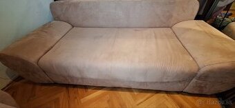 Predám rozkladaciu pohovku v dobrom stave.