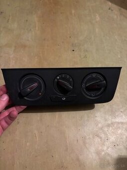 Panel ovládania ventilácie Seat Ibiza 6J