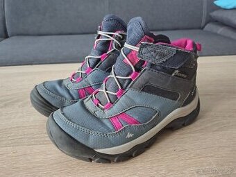 Turisticke topanky 29