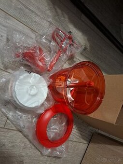 Extra chef tupperware. Sekačik