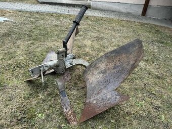 Predám pluh obracak za agzat