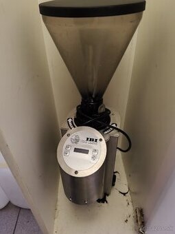 Profesionálny mlynček na kávu