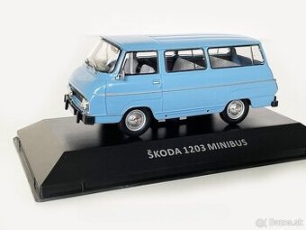 Škoda 1203 Minibus 1979 (DeAgostini)