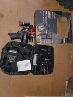 aku vrtacím šroubovákem PBSPA 12 E4