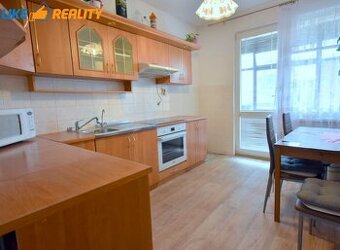 Priestranný 3i byt s garážou – Turany