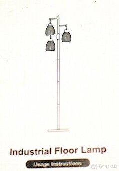 Moderná stojaca lampa