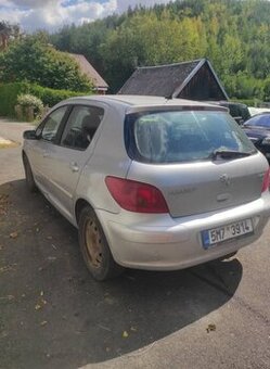 Peugeot 307