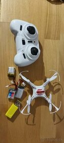 Predam malu quadrokopteru - dron - 1