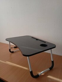 NOVÝ- Prenosní skladací stolík pre laptop, tablet a iné - 1
