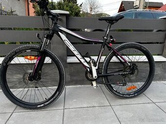 Bicykel charisma 3.0