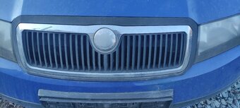 Predám prednú masku na škoda Fabia jedna rok 2003