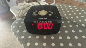 Retro digi hodiny a radio 2v1