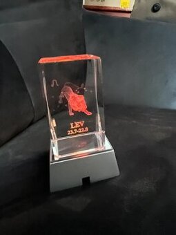 LEV Holograficka 3D sklenena soska
