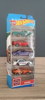 Hotwheels Nissan 5 pack