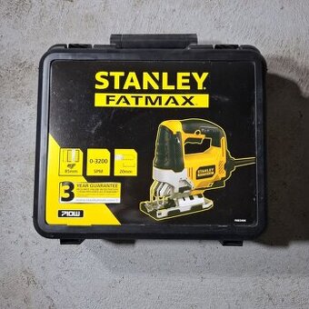 Priamočiara píla 710 W, KUFR Fatmax