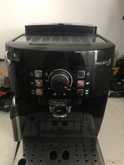 Delonghi magnica S
