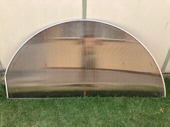 pristresok lexan