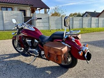 Kawasaki VN 900
