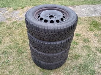 Sada kolies Škoda Karoq, plechové disky + pneu 215/60 R16