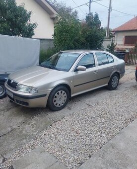 Škoda octavia 1.6 benzin