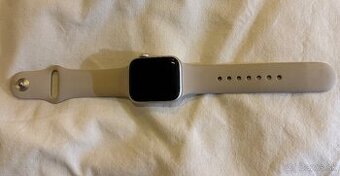 Apple Watch SE (2024) -REZERVOVANÉ