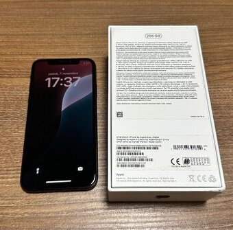 iPhone XS, Space Gray, 256GB