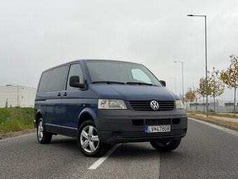 Volkswagen T5 Transporter 2.5 TDI 96kw 9 miestny
