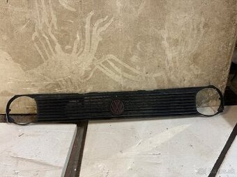 Predna maska vw golf mk2