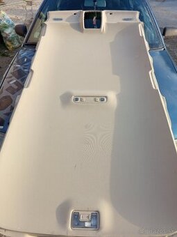 Stropnica Audi a 4B7 2007 .