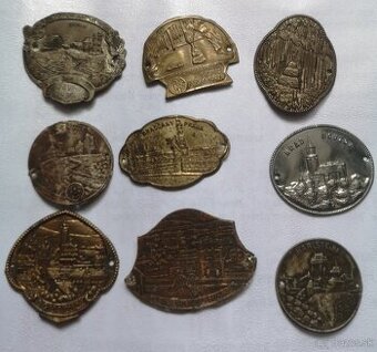 Turistické štítky na palice